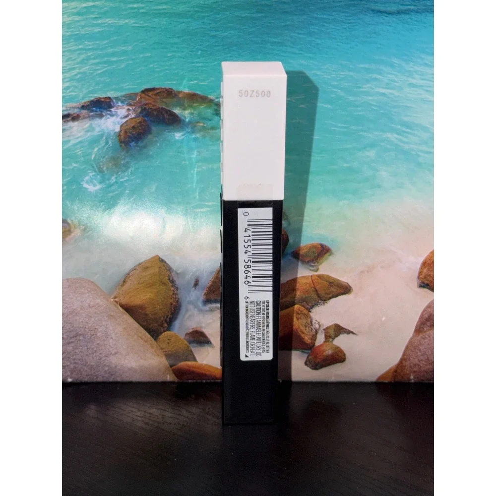 Maybelline Superstay Matte Ink Liquid Lipstick 285 Thrill Seeker Black